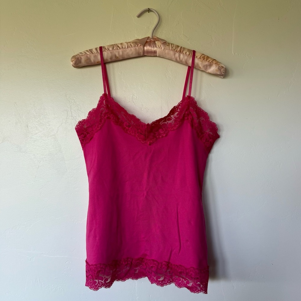 WHITE HOUSE BLACK MARKET Lace Trim V-Neck Tank Top